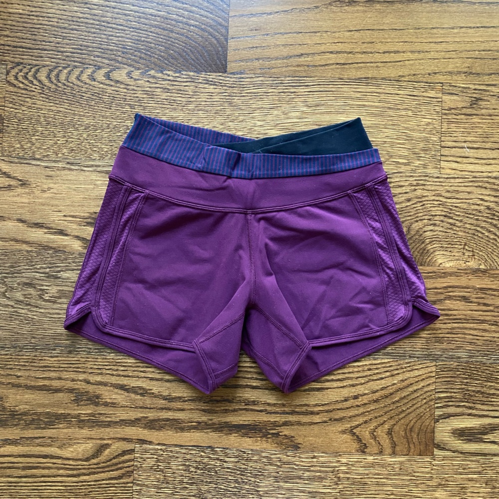 Lululemon Women's Purple Athletic Shorts